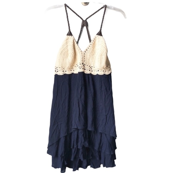 Double Zero Boho Crochet, Navy Ruffled Top Sz  M - Picture 1 of 9